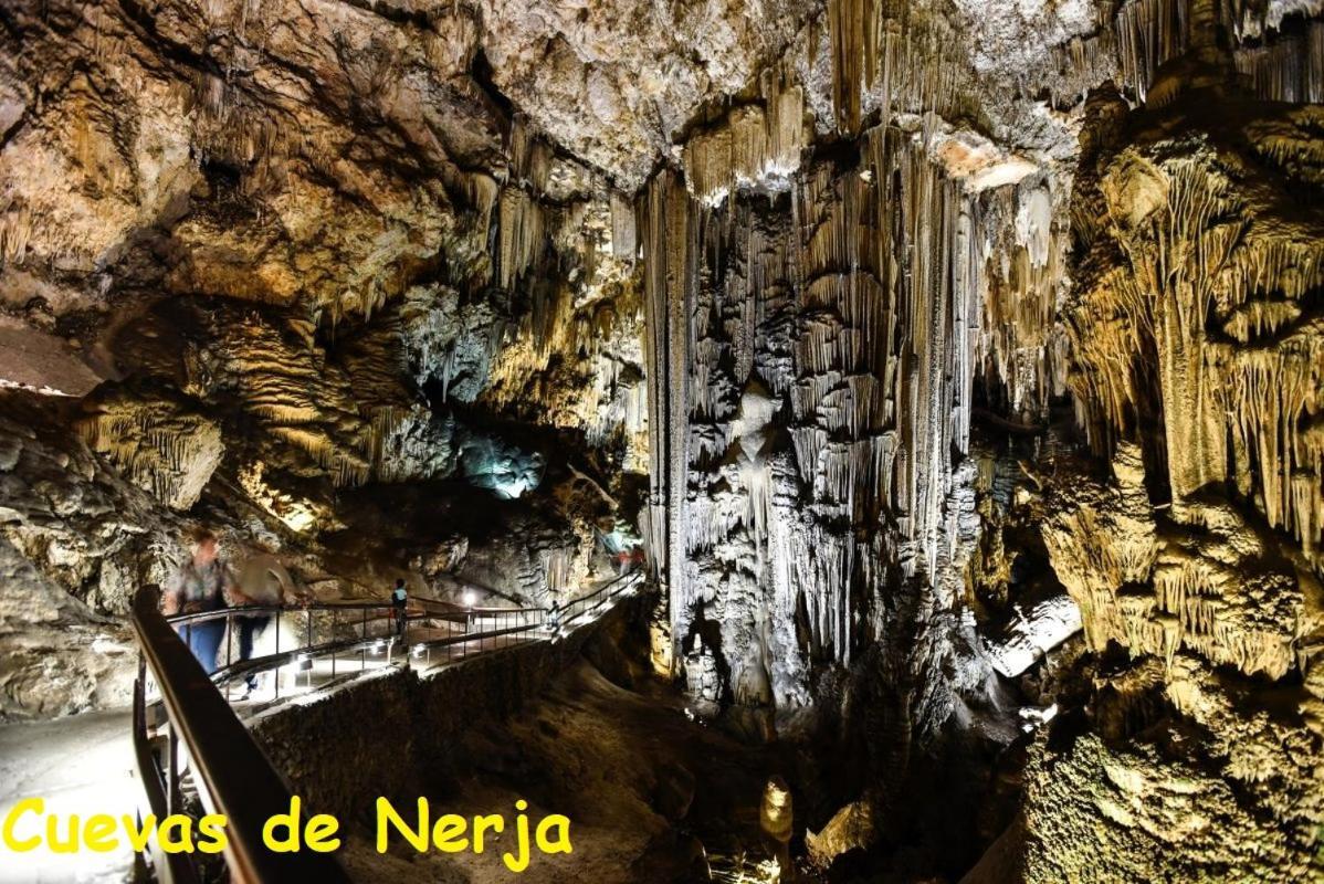 Apartmán Aljamar 3B Nerja Exteriér fotografie